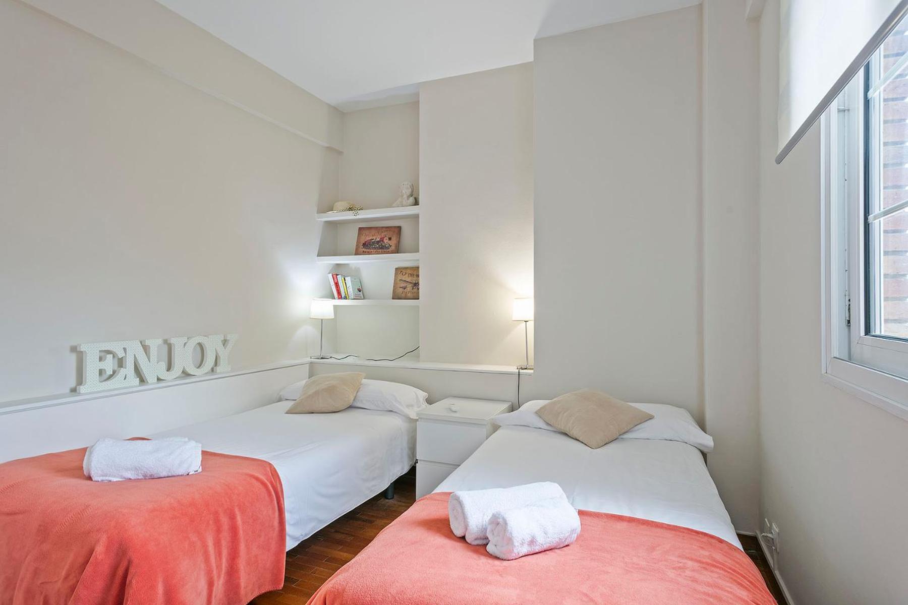 Sarria Attic Apartment Барселона Екстериор снимка